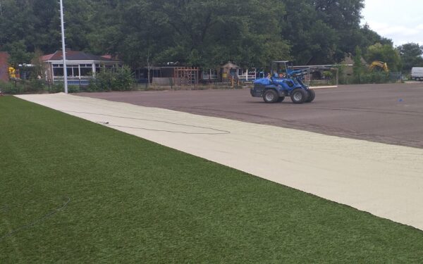 Aanleg hybride voetbalveld SV TVO Beckum